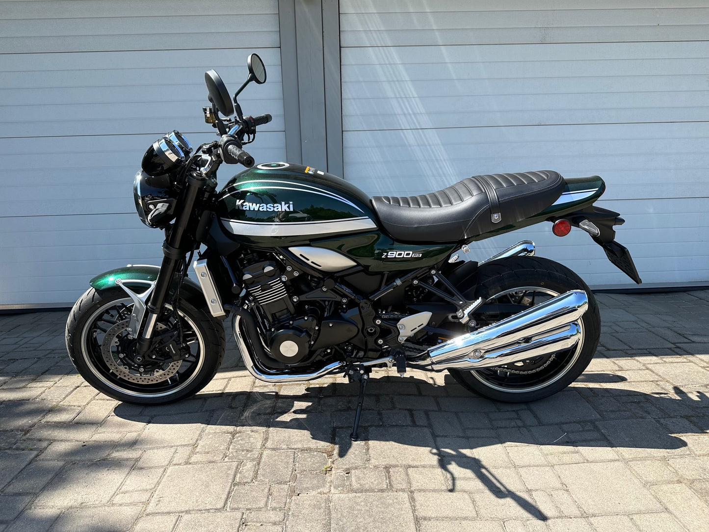 Kawasaki Z900RS Delkevic (2023)