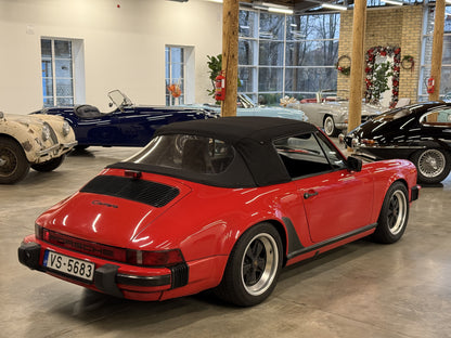 Porsche 911 Cabriolet Carrera 3.2 (1986)