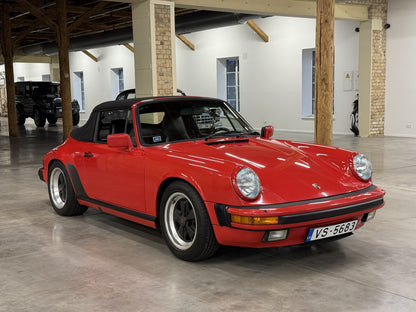 Porsche 911 Cabriolet Carrera 3.2 (1986)