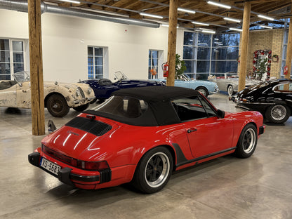 Porsche 911 Cabriolet Carrera 3.2 (1986)