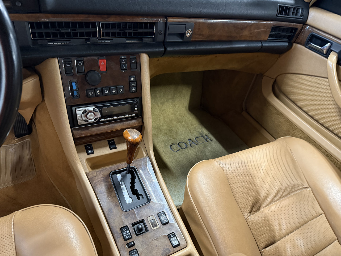 Mercedes-Benz 560SEC Lorinser (1986)