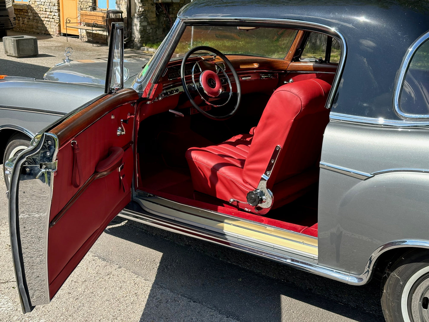 Mercedes-Benz 220SE Ponton Coupe (1960)